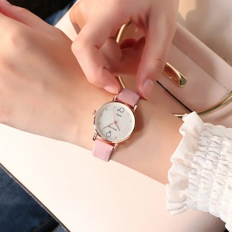 Роскошные простые маленькие свежие весы со стразами и бриллиантами Женские