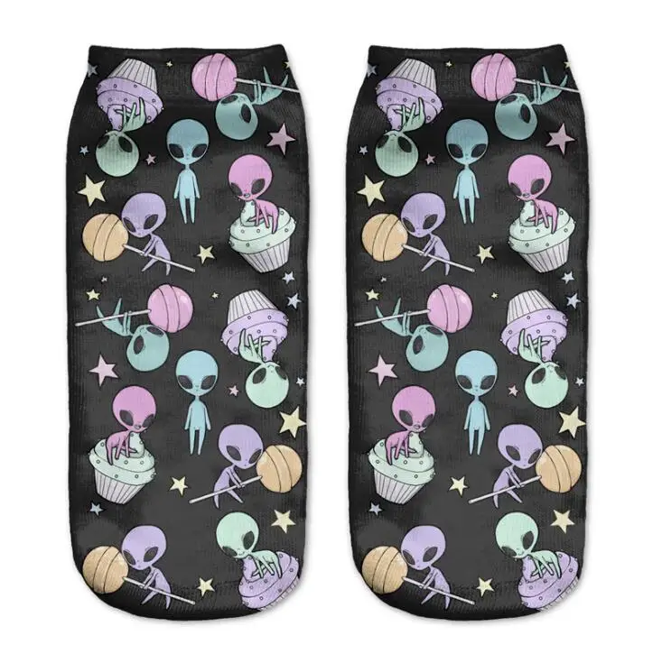 

Cartoon alien print socks
