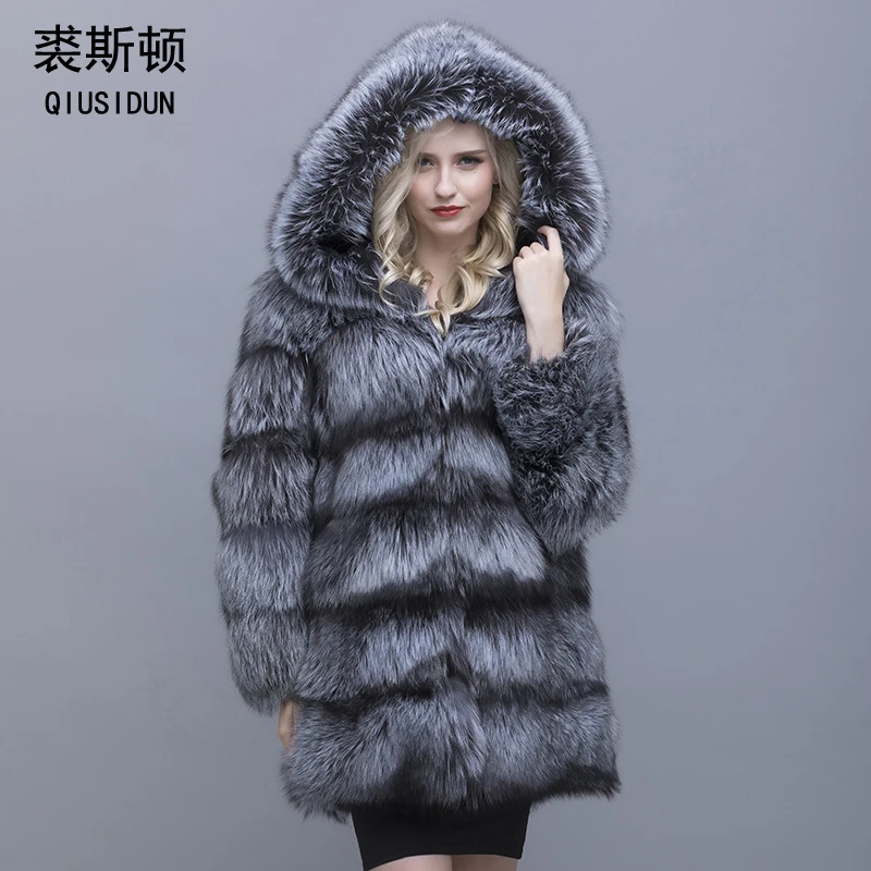 

QIUSIDUN fur coat silver fox women fur hooded parka the coats of an arctic fox fur lining coat women's natural fur coat