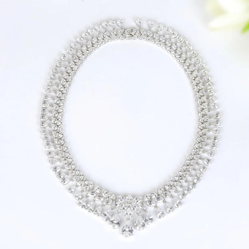 LUOTEEMI оптовая продажа новинка 2016 роскошное блестящее ожерелье-чокер с прозрачным