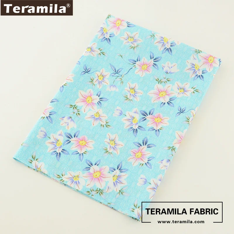 Хлопок teramila поплин ткань мягкая небесно-синяя с цветочным принтом жир метр для