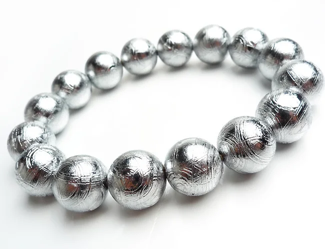 Браслет из натурального метеорита посеребренный 14 мм | Украшения и аксессуары