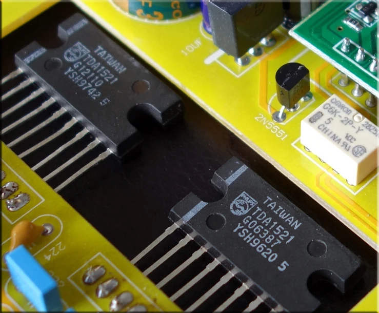 Одиночный DC 15-32V классический TDA1521 BTL Bluetooth ISSC 4,0 Плата усилителя 30W+ 30W