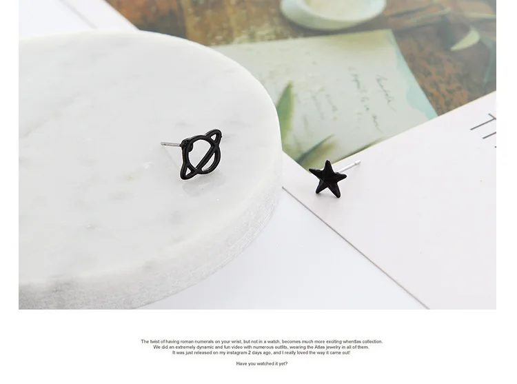 Женские серьги-гвоздики с перфорацией в стиле ретро | Украшения и аксессуары