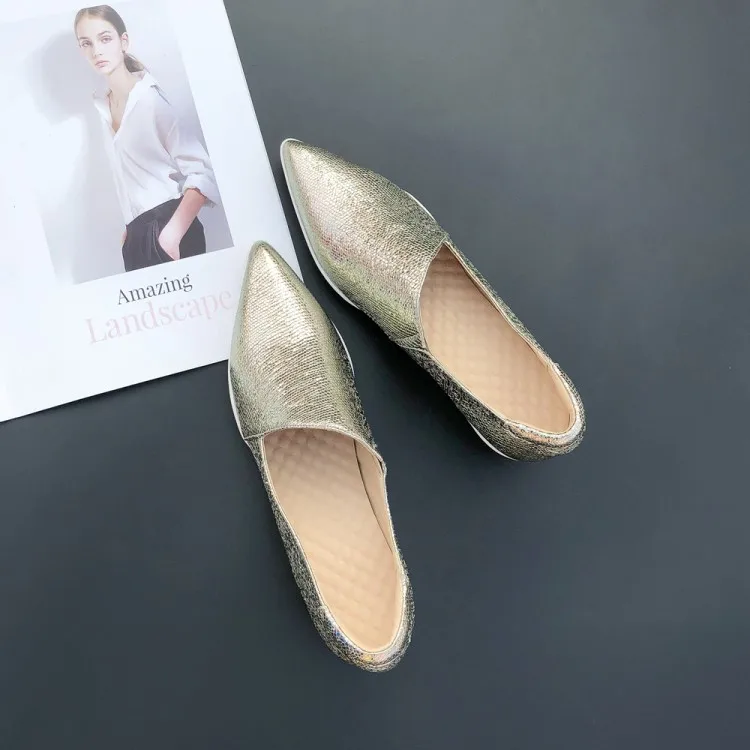 New women flat platform shoes ladies Cow leather Pointed Toe flat shoes women slip-on casual Flats moccasins creepers