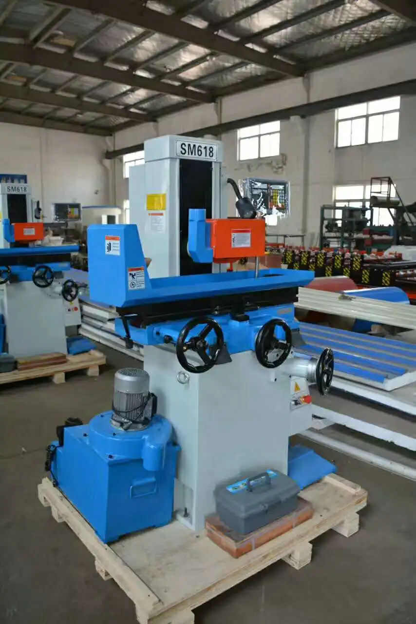 Ручной шлифовальный станок SM618 с Sino DRO и пылевсасывающим устройством |