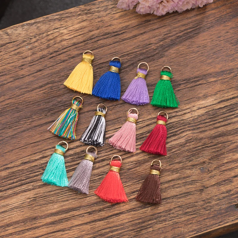 Mini Tassel pendant rayon tassel for crafts DIY Home Sewing Craft Decor silk with Gold Circle Keychain | Дом и сад