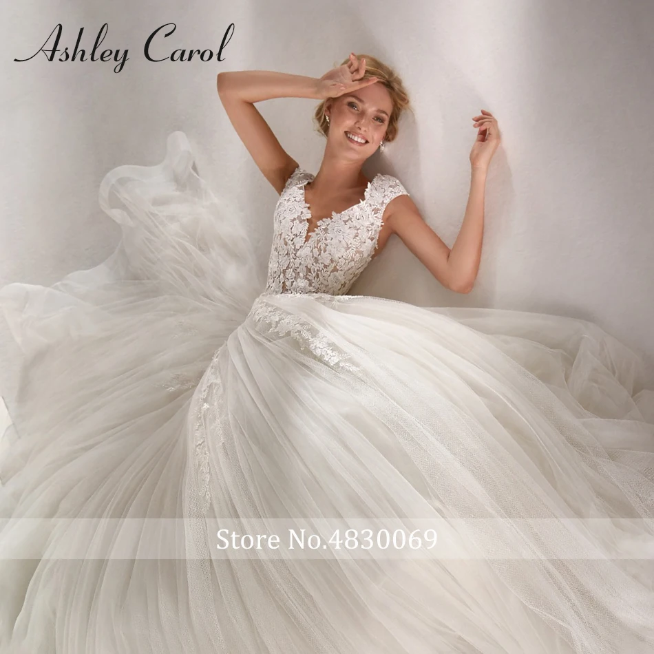 Ashley Carol Vintage Wedding Dress 2021 Sexy V-neckine Tulle Appliques Sleeveless Backless Bride Bridal Gowns Plus Size | Свадьбы и