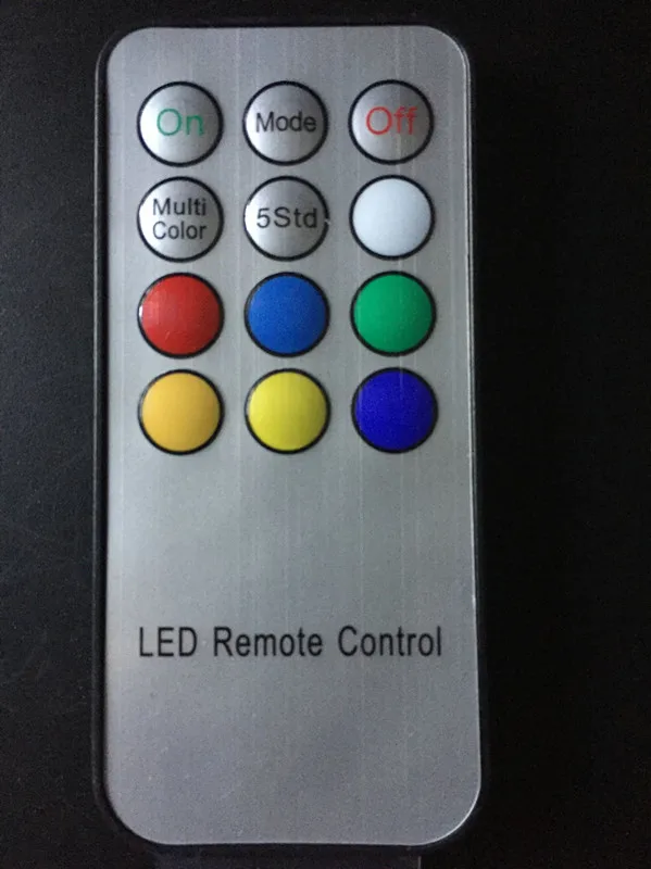 Набор из 12 светодиодных свечей с дистанционным управлением матовые беспламенные