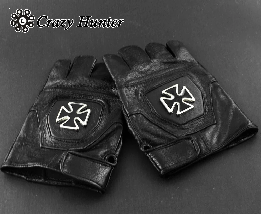 Черные кожаные перчатки с железными перекрещивающимися пальцами BIKER XTN3 |