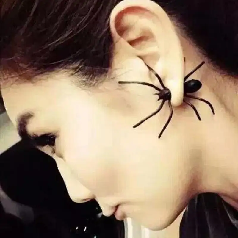 Новые персонализированные модные крутые черные серьги гвоздики с пауком