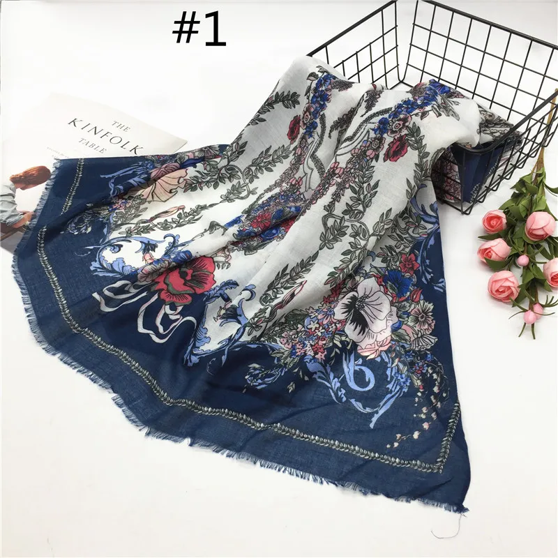 

Winter Cotton Print Scarf And Shawl With Short Tassel Muslim Scarf Hijabs Female Turban Arab Lady headscarf Muffler na den scarf
