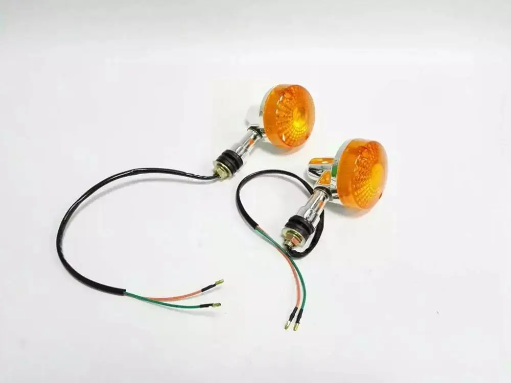 Free shipping for Suzuki motorcycle parts turn signal GN250 signal indicator 250cc turn warning light front and rear turn signal - Цвет: Front turn light