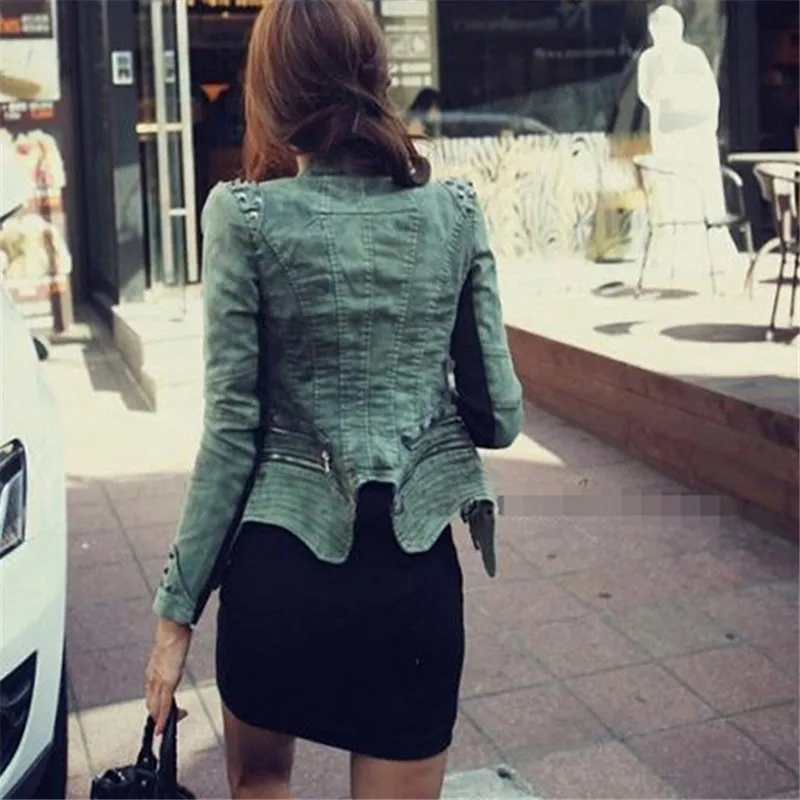 Новая модная женская джинсовая куртка приталенная винтажная мотоциклетная на