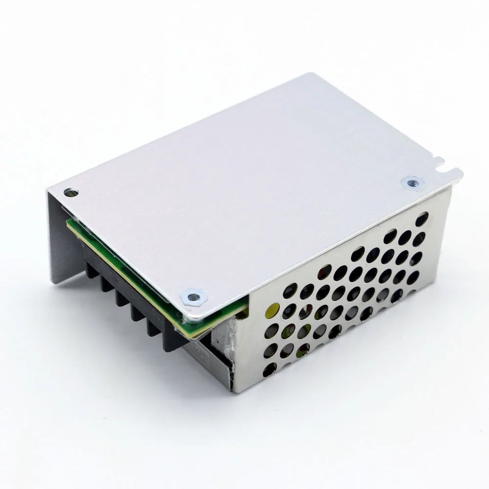 Светодиодный источник питания с алюминиевым корпусом Dc 12V 30W для светодиодной