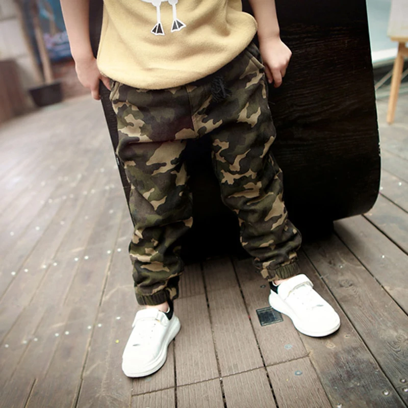 Весенние камуфляжные штаны для маленьких мальчиков и девочек модные стильные