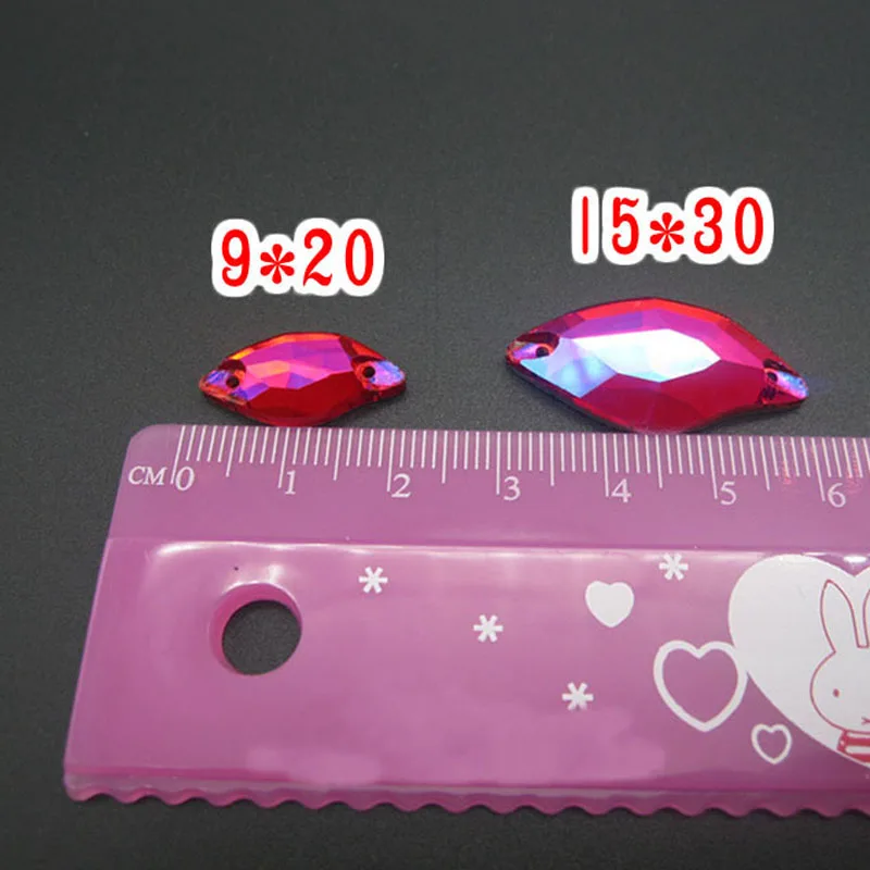 Форма русалки 9x20 мм два отверстия шитье плоская задняя красная AB Стразы