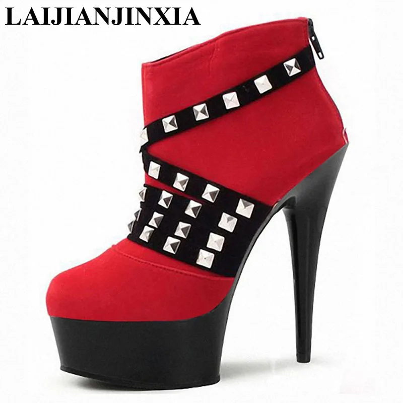 

15cm Women Motorcycle Boots Short Ankle Winter Boots New Fashion Rivet Classic Style 6 inch Heel-height Boots