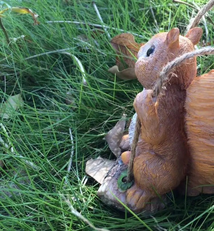 

50% off,Swing Squirrel Garden Decoration Villa Courtyard Kindergarten Estate Shop Ornaments Simulation Animal Micro Landscape