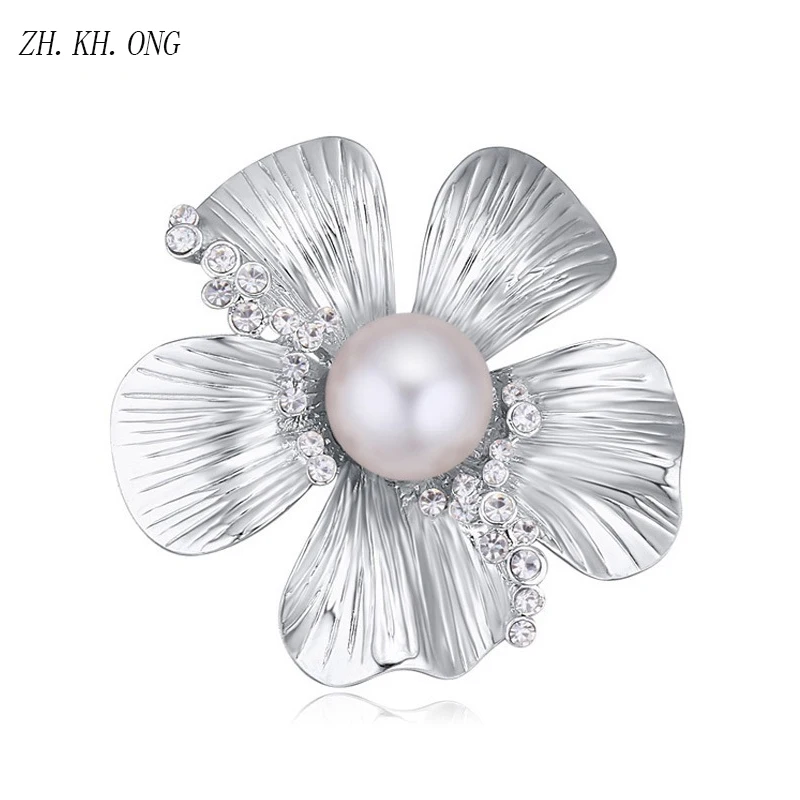 ZH.KH.ONG Vintage Style Imitation Pearl Flower Brooch Elegant White Rhinestones Brooches and Pins for Women jewelry X51 | Украшения и