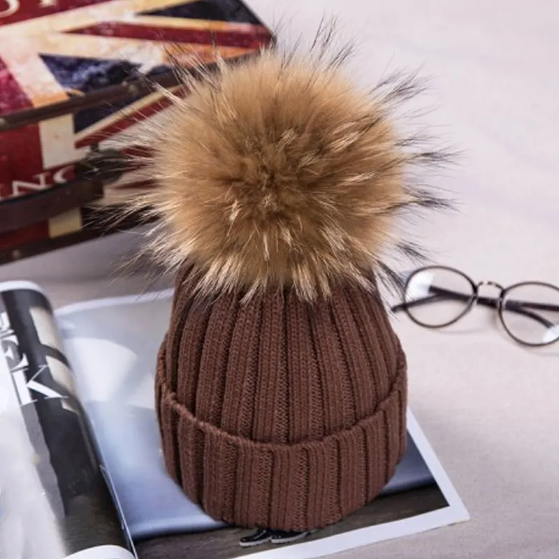Шапка с помпоном унисекс вязаная шапка из меха енота теплые осенне-зимние шапки