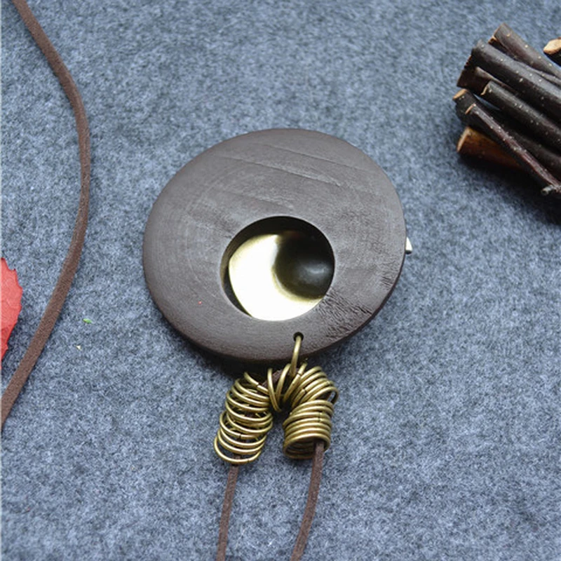 2018 Korean Girl Vintage Craft Ornaments Simple Round Wood Metal Hat Sweater Pendant Necklace for Women Fashion Accessories | Украшения и