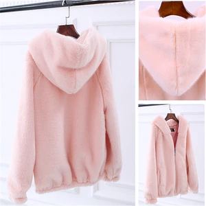 Новинка 2020, шуба lovepeapomelo из искусственного меха с капюшоном, Модная приталенная черная, красная, розовая куртка из искусственного меха, из кроличьего меха
