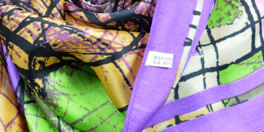 Женская шаль с геометрическим рисунком размеры до 100%|silk scarf|silk scarf patternsatin silk |