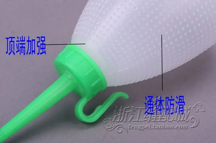 Большая пластиковая масляная машина для швейной машины используется толстая