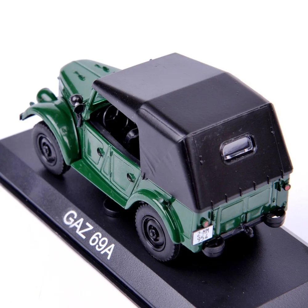 Газ 69A Dunkelgrun/Schwarz 1:43 модель литья под давлением |