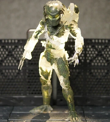 Цвет: желтый NECA Хищник Классический Хищник 25th anniversary Jungle Hunter фигурка Коллекционная модель игрушки " 20 см - Цвет: Цвет: желтый