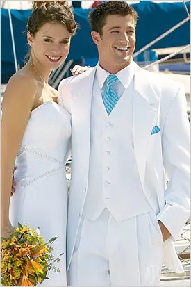 

2017 Latest Coat Pant Design White Wedding Suits for Men Prom Jacket Slim Fit Tuxedo Custom Groom Suit 3 Piece Blazer Masculino