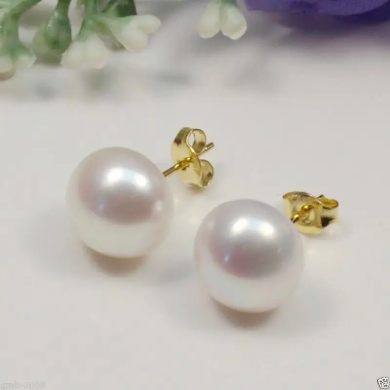

@ 11-12mm Natural White Cultural Freshwater Pearl KGP GP Stud Earrings