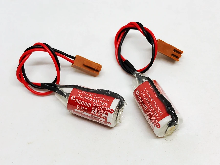 

4pcs/lot New Original Maxell ER3 3.6V 1100MAH Horned PLC Battery Lithium Thionyl Chloride Batteries with Plug Made in Japan