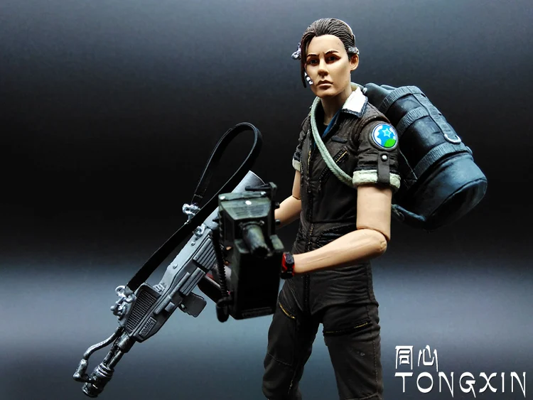 Чужой против Хищника 7 дюймов Аманда изоляции модель фигурка игрушки руку чтобы