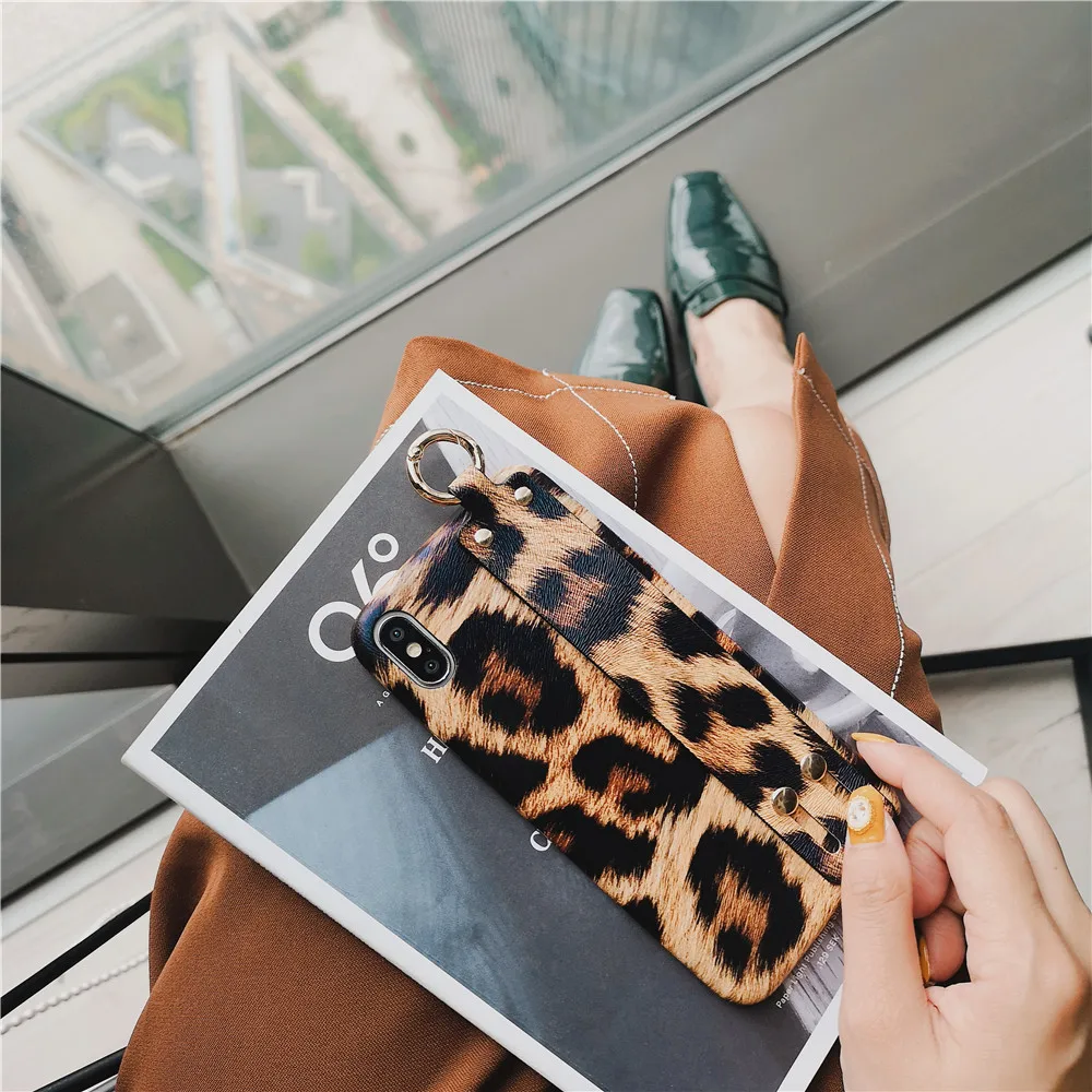 Leopard Case For Iphone XR XS MAX high quality Wrist Strap Soft Phone Cases 7 6S 8 Plus Cover classic Fundas Shell |