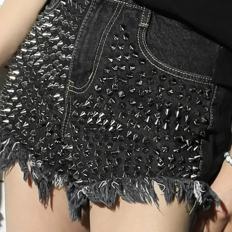 Женские джинсовые шорты с заклепками повседневные свободные рваные высокой