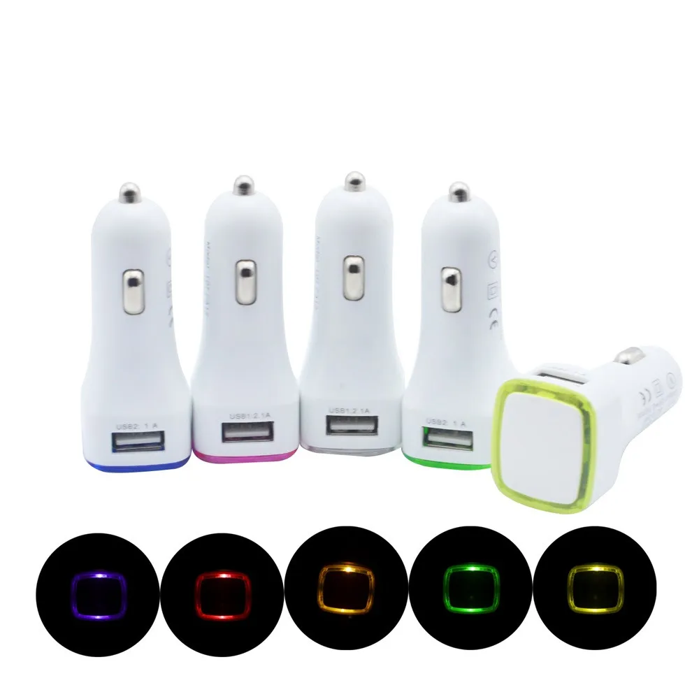 Франшиза сторона двойной USB 2 порта свет автомобильное зарядное устройство