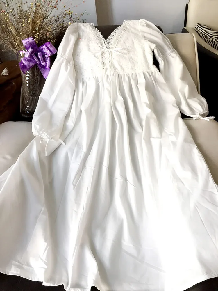 Женская хлопковая одежда с v образным вырезом длинным рукавом и вышивкой весна