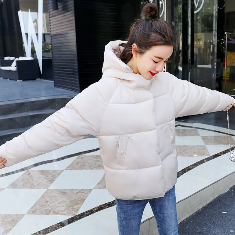 

High Quality 2019 Coat Women Winter Short Hooded with A Hat Warm Thicken Womens Jacket Solid Padded Female Jacket LM026