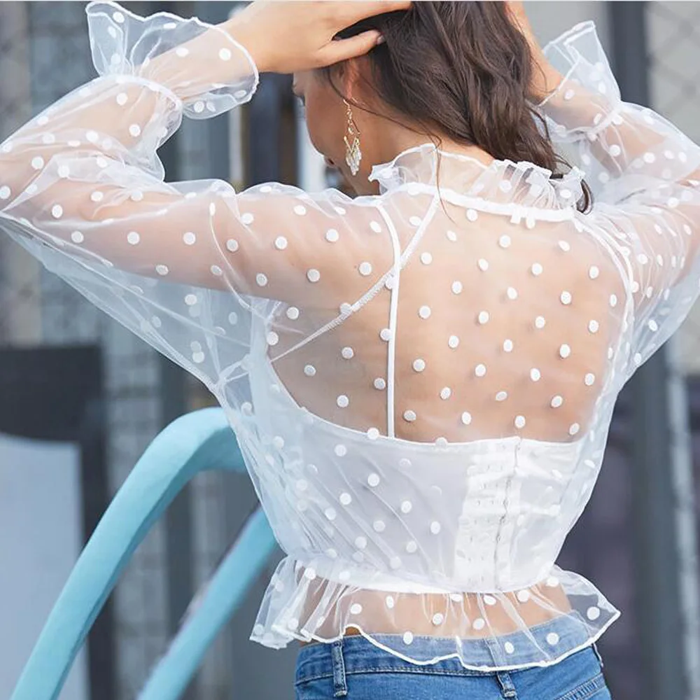 Женская прозрачная блузка белая в горошек с длинным рукавом и оборками на лето| |