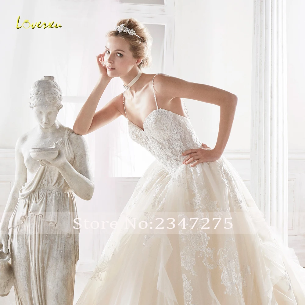 Loverxu Vestido De Noiva Ruffles Sweetheart Wedding Dresses 2019 Sexy Backless Appliques Spaghetti Straps A Line Bridal Gown
Loverxu Vestido De Noiva Ruffles Sweetheart Wedding Dresses 2019 Sexy Backless Appliques Spaghetti Straps A Line Bridal Gown
