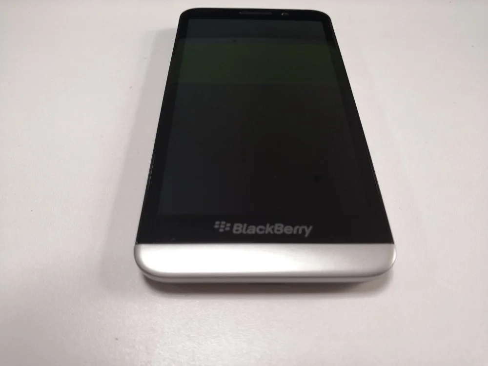 Разблокированный Blackberry Z30 5,0 дюймов 16 Гб rom 2 Гб ram WCDMA 3g 8MP двухъядерный Bluetooth wifi смартфон