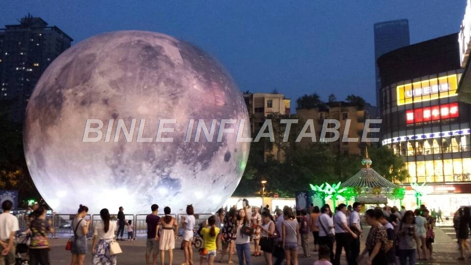 Открытый Гигантский крупного плана надувной шар Луны освещение гигантский