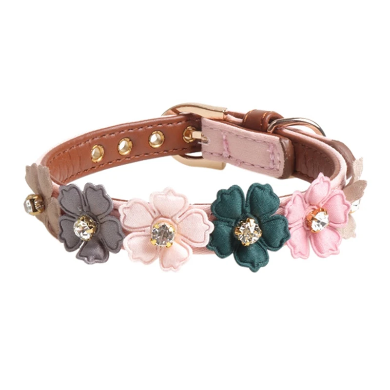 Розовый Dog Flower Collar Cute Shiny Diamonds Leather Dogs Necklaces Pet Adjustable Collars For Small Medium Dogs Chihuahua For puppy - Цвет: Розовый