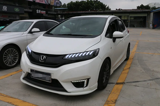 2 шт. светодиодный фары для Honda Fit- Автомобильный светодиодный свет двойной ксеноновые линзы автомобильные аксессуары Габаритные огни противотуманных фар