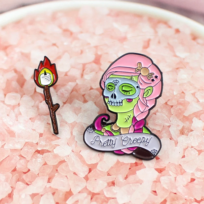 Комплект из 2 предметов эмалированная брошь заколки маска в виде черепа зеленая