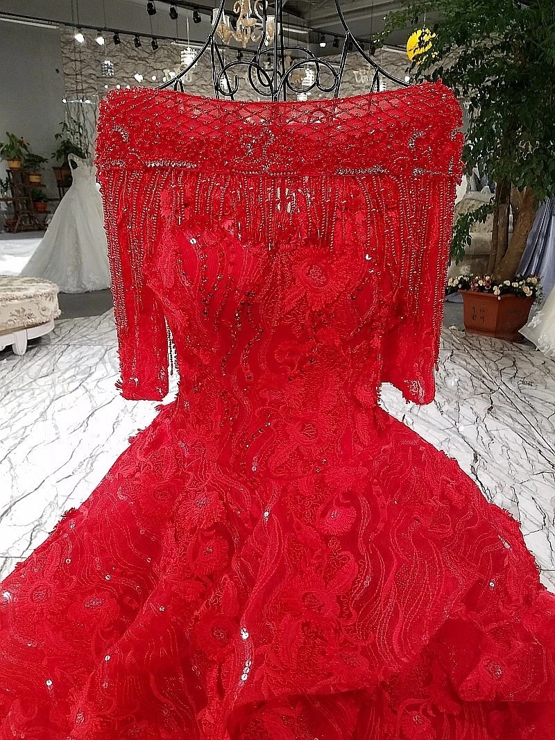 Роскошное роскошное красное кружевное вечернее платье контрастного цвета с