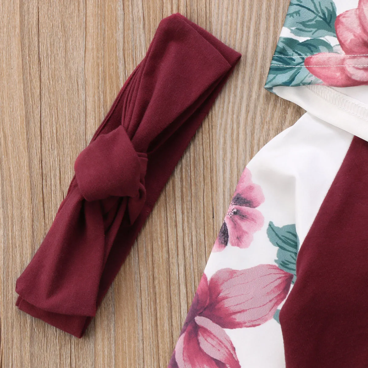 2017 г. Зимняя одежда для маленьких девочек топы с капюшоном и длинными рукавами +