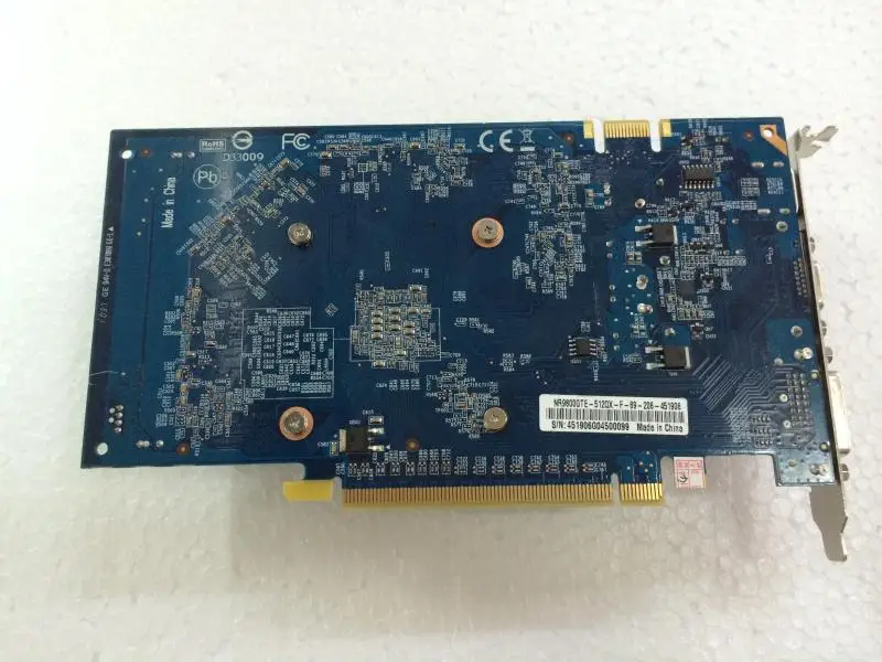 Используется Nvidia GeForce 9800GT 112 затенение единиц 256 бит настольных 9800 GT видеокарта